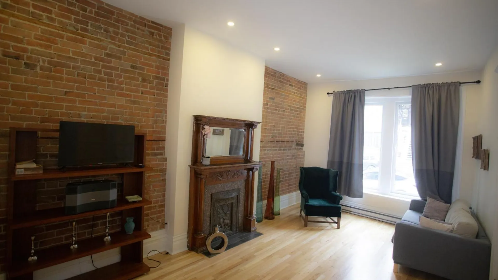 Διαμέρισμα Spacious Downtown Montreal Apartment, 4Br-2Ba,Free Wifi